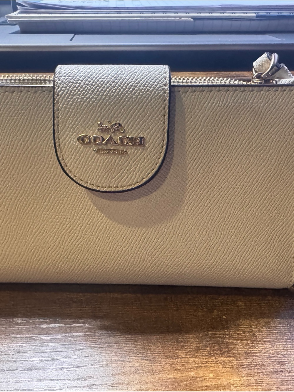 COACH White Wristlet Wallet • Gold Hardware • Brown Interior